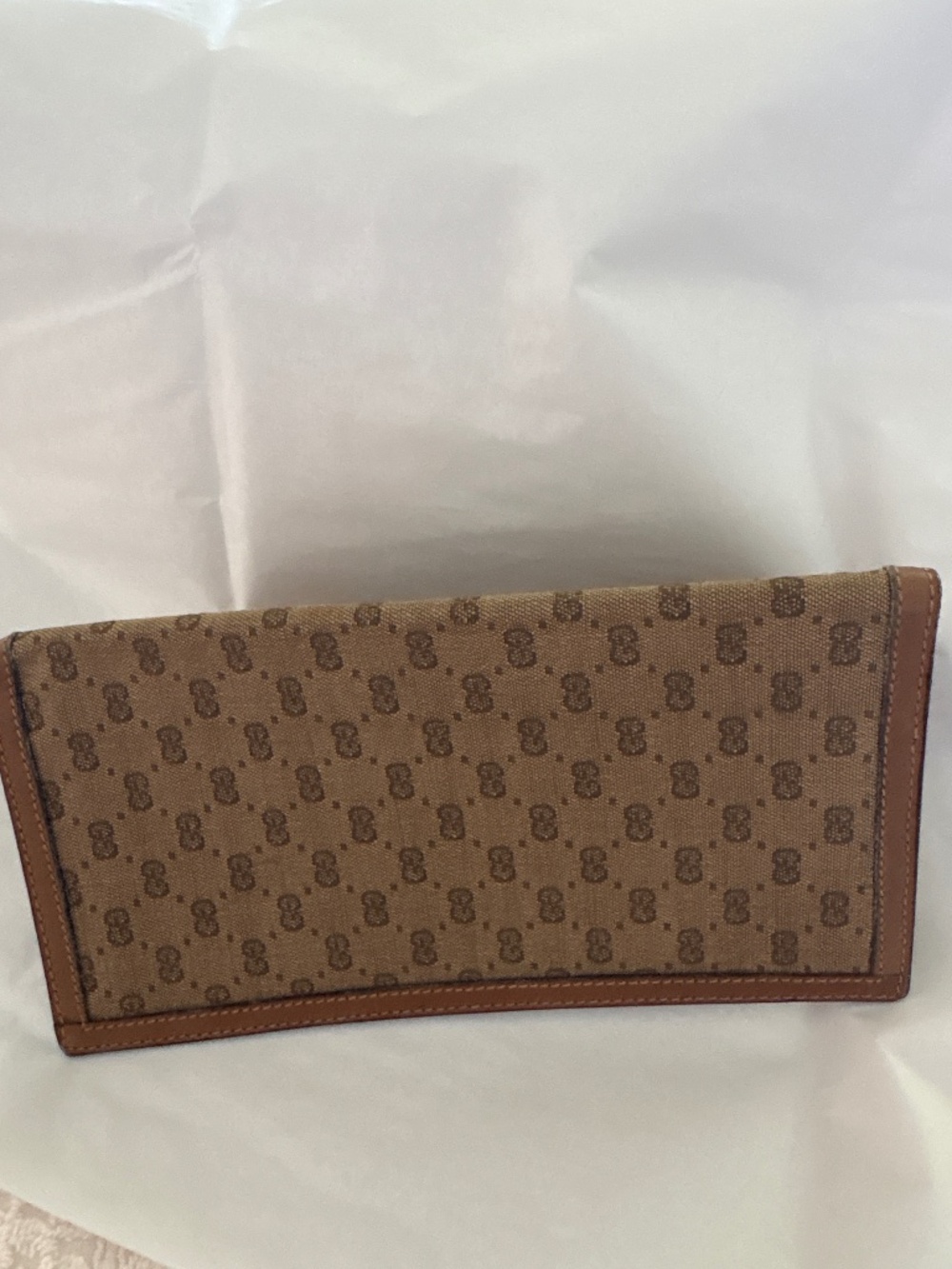 Gucci wallet/organizer